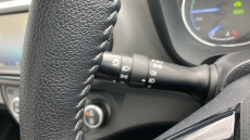 Toyota Yaris 1.0 VVT-i Icon 5dr Petrol Hatchback